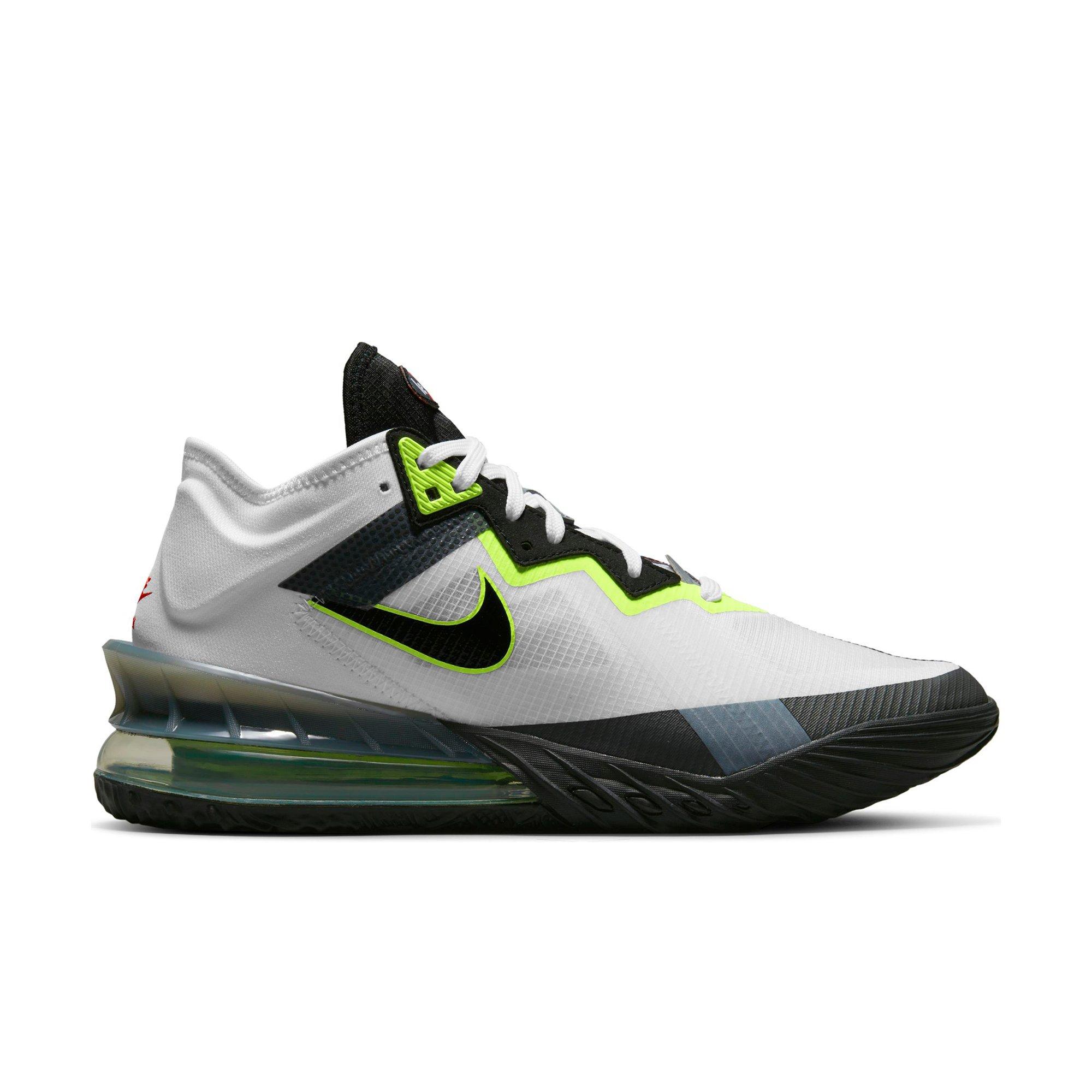 Nike LeBron 18 Low